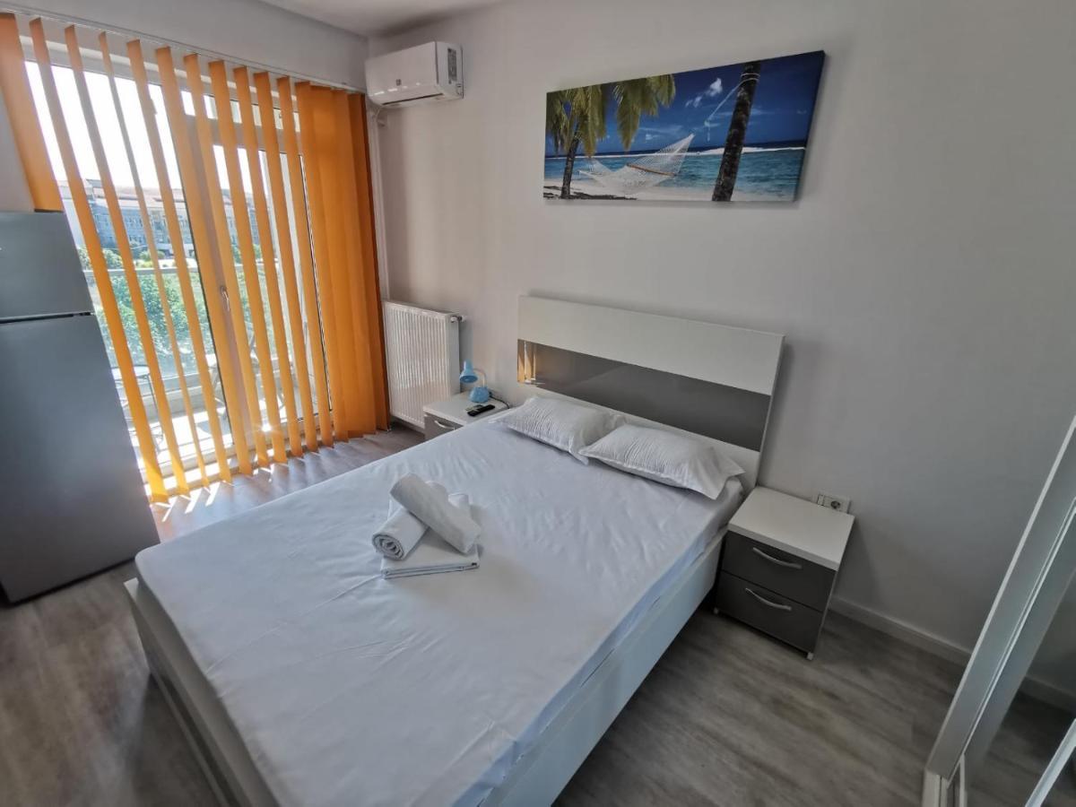 Apartment Grand Mamaia Lake