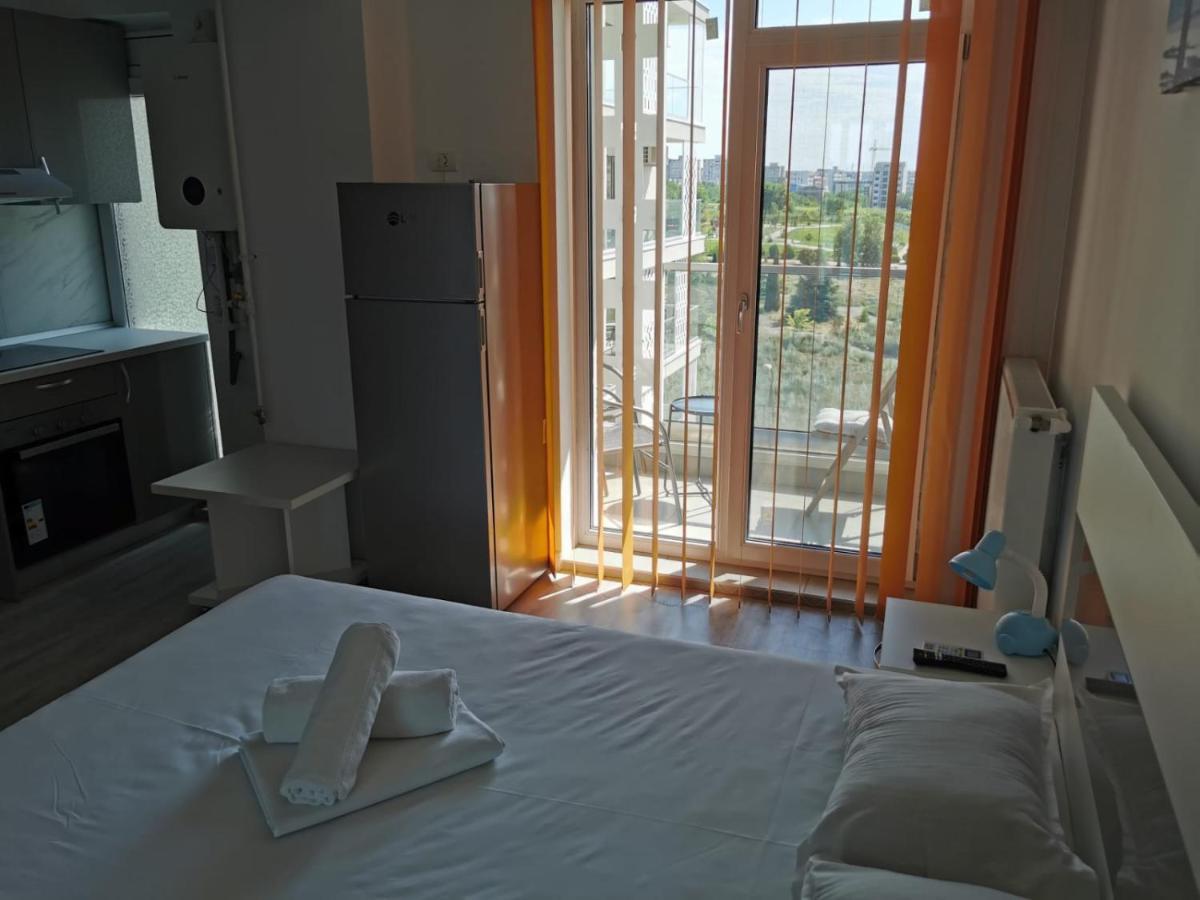 Apartment Grand Mamaia Lake *