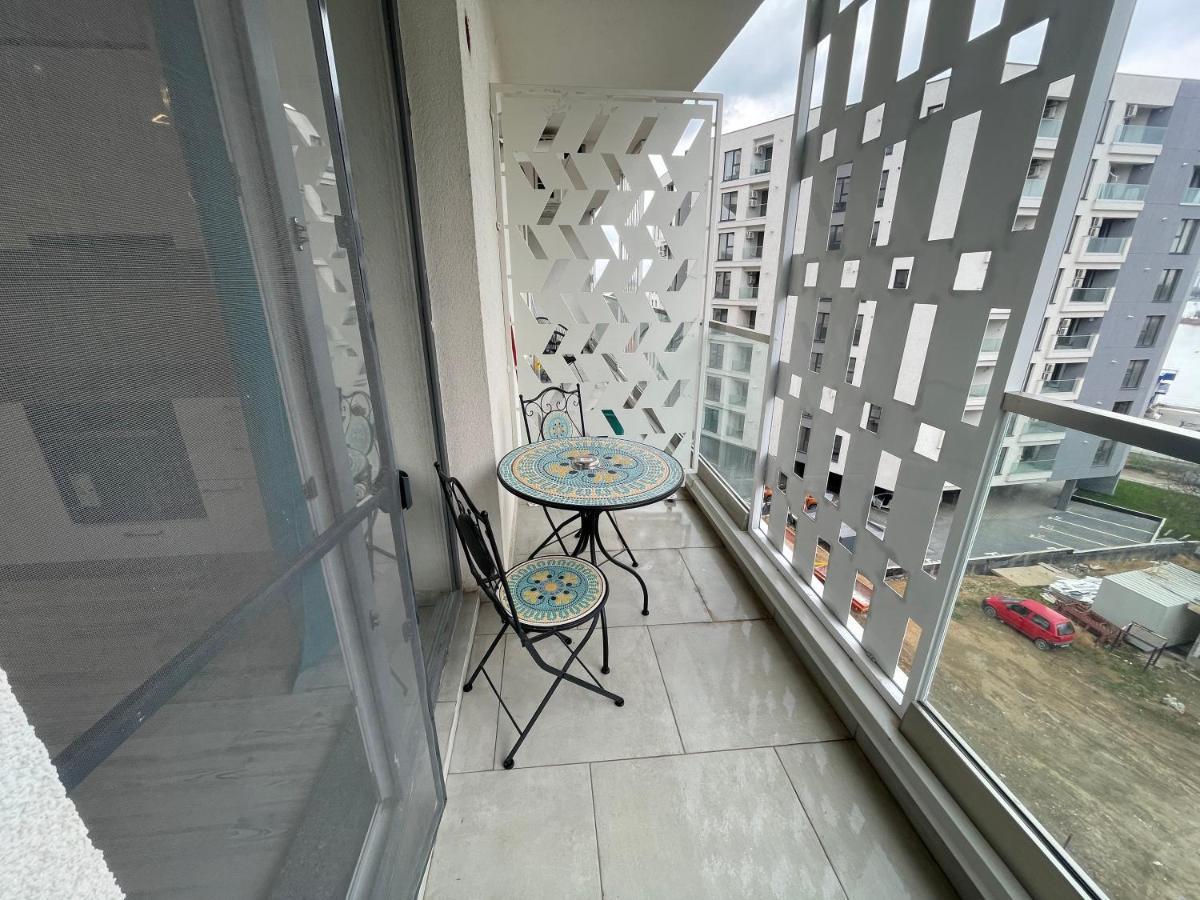 Apartment Grand Mamaia Lake