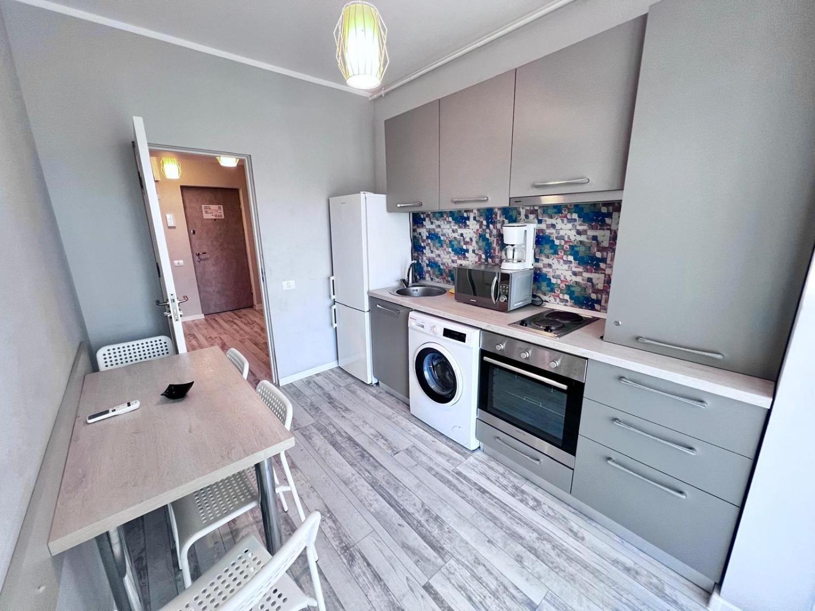 Grand Mamaia Lake Apartment *